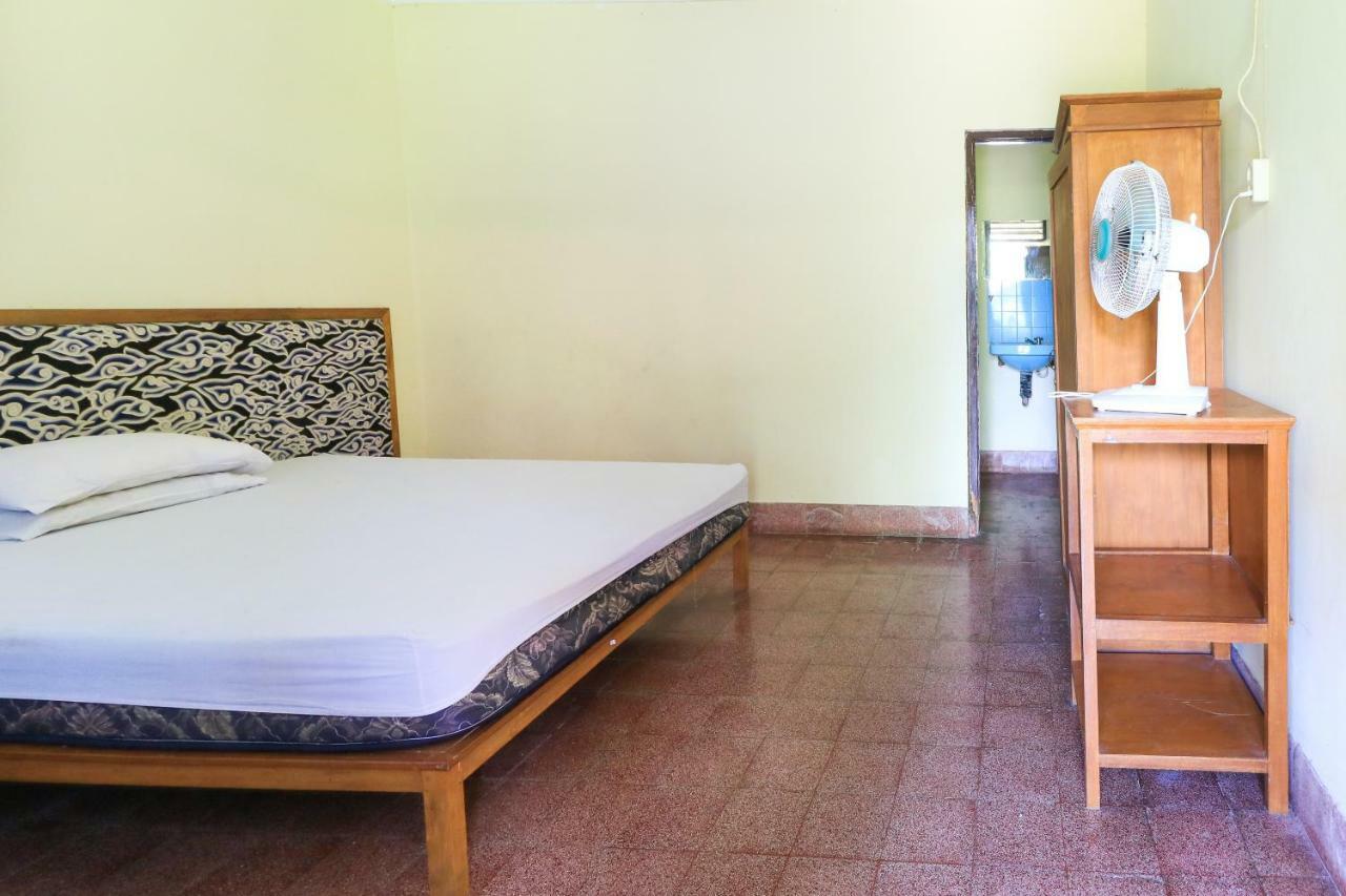 Mertha Jati Hotel Kuta Lombok Kültér fotó