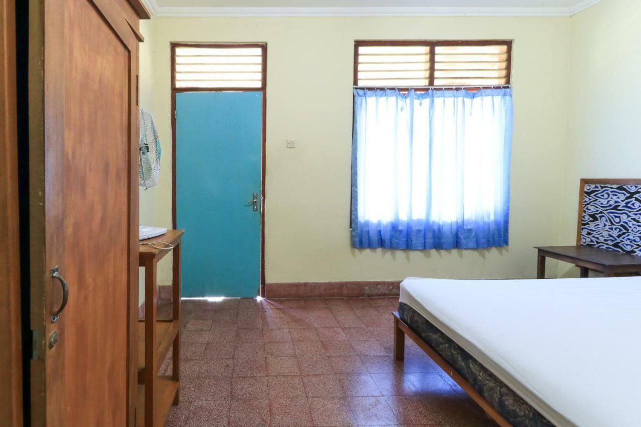 Mertha Jati Hotel Kuta Lombok Kültér fotó